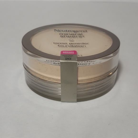 Foundation - Picture 4 of 4